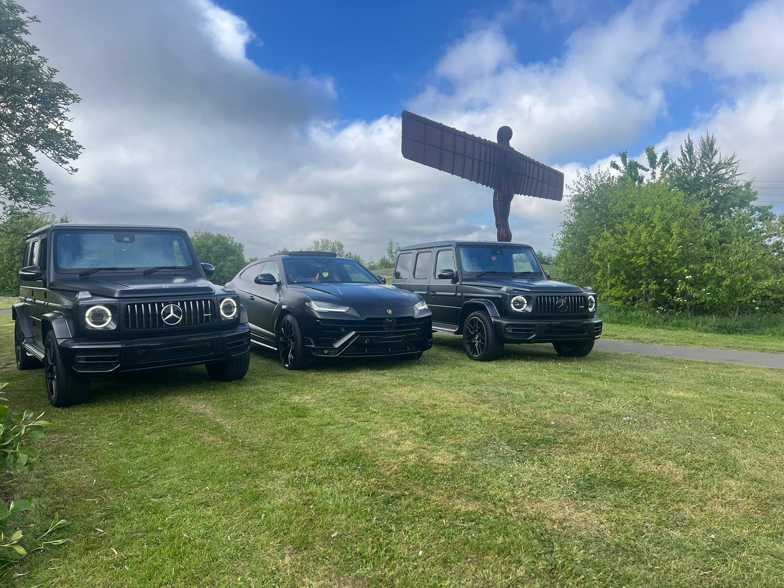 💍 The Ultimate Wedding Package - two Mercedes G63 AMGs and a Lamborghini Urus in matching black